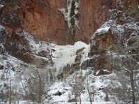 33-big_ice_chunk_falling_photo_sequence3