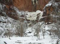 37-big_ice_chunk_falling_photo_sequence7