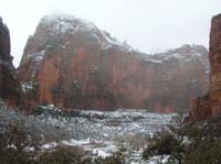 10-Angels_Landing_just_before_Big_Bend-from_Great_White_Throne_Overlook
