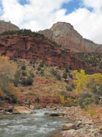 32-view_of_river_and_mountains_from_river_access_at_Canyon_Junction-looking_up_river