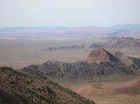 037-scenic_views_from_ridge-Valley_of_Fire_State_Park_in_distance