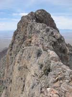 089-I_navigated_the_knife_edge_without_a_problem-simply_walked_along_the_edge_for_the_most_part-from_Harlan