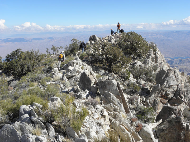 43-group_heading_towards_the_other_Spirit_Mt_summit