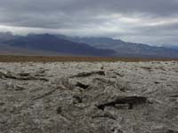 37-amazing_mountains_view_and_uplifted_salt_river-due_to_evaporation-enjoyed_views_for_over_half_hour
