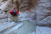 26-Ed_and_bolted_anchor_for_3rd_rappel