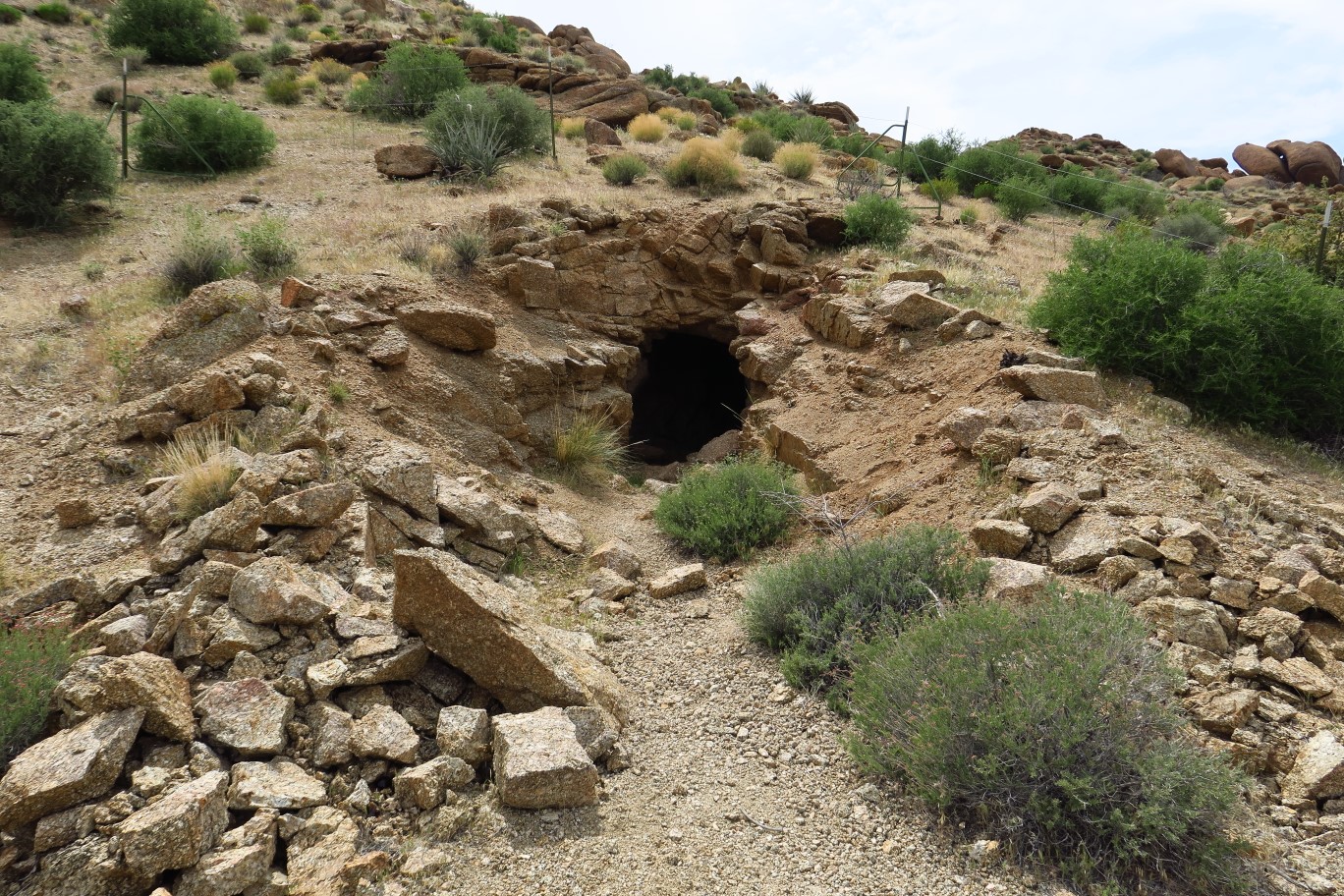 87-mine_shaft