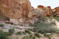 22-pretty_desert_scenery-continuing_that_way