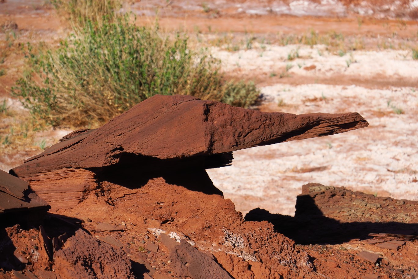 19-interesting_rock_layers_and_formations