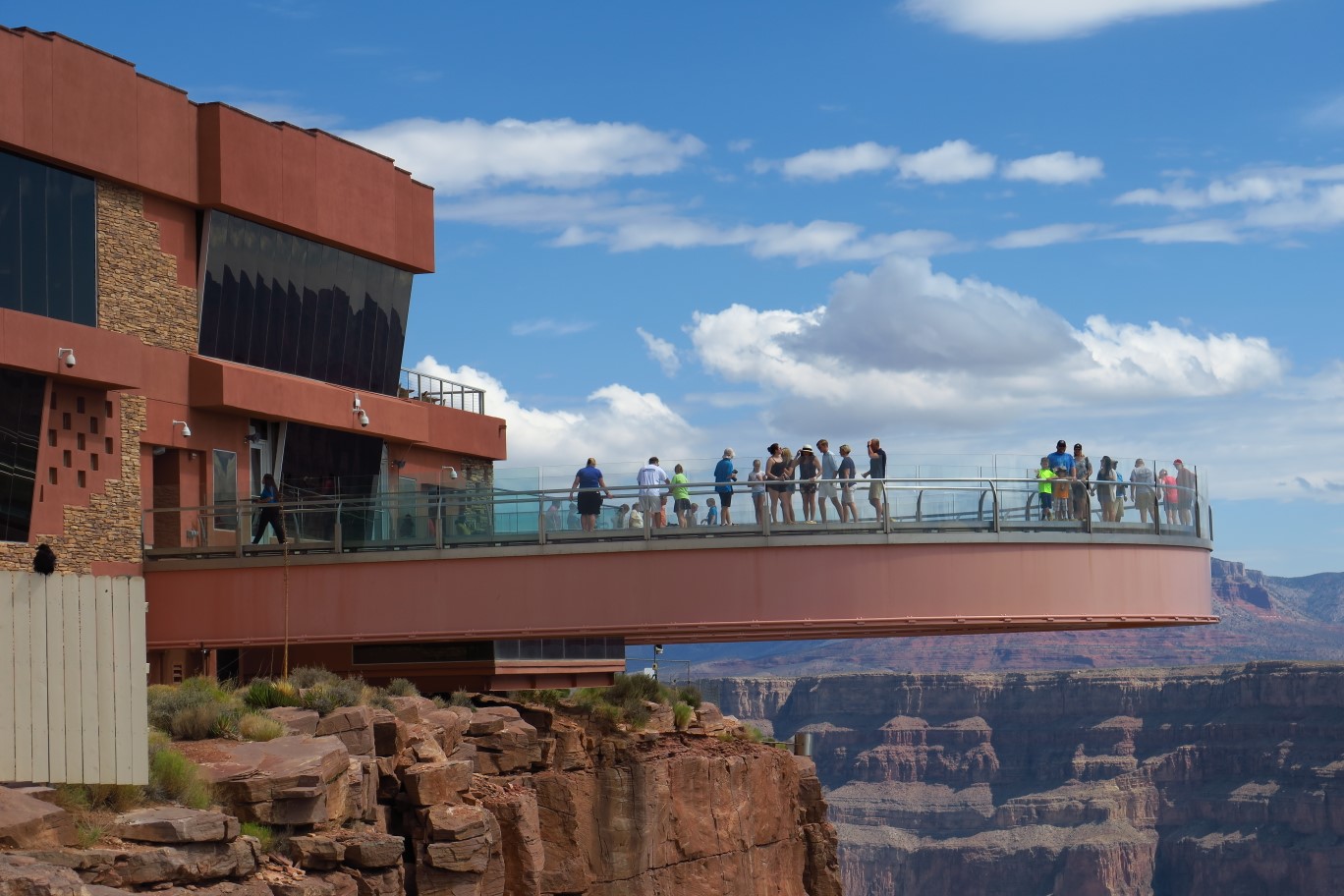 06-Skywalk
