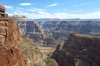 05-Skywalk_at_Eagle_Point_with_canyon_view_during_river_flood_event