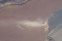 15-cliff_landslide_causing_waves_flowing_upstream_due_to_amount_of_debris