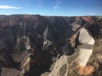 22-scenery_of_Quartermaster_Canyon_on_flight_out