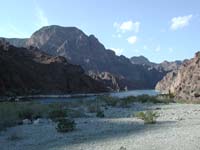 27-great_views_of_the_Colorado_River_and_canyon