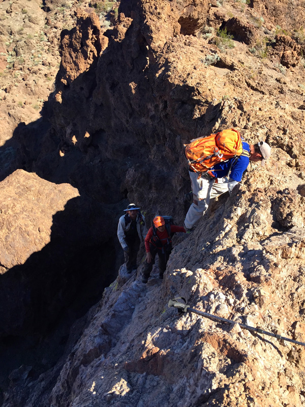 061-group_climbing_out-from_Laszlo