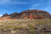 84-looking_back-Redstone_East_Peak_to_left,Redstone_Peak_in_center-we_came_from_right_of_picture