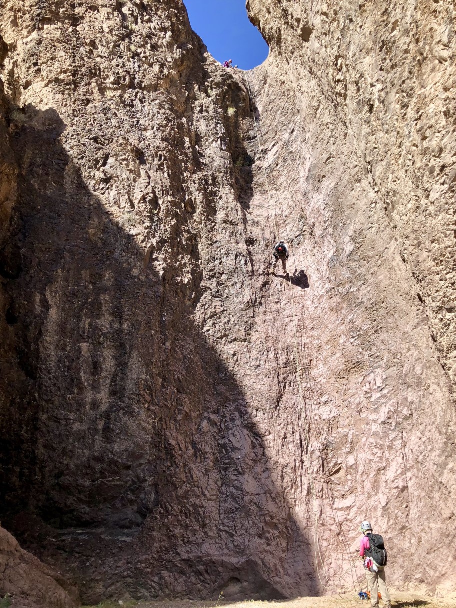 20-me_on_rappelling-from_Laszlo