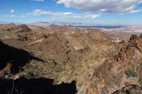 24-scenic_descending_to_Dark_Cliffs_Canyon