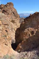 28-descending_into_the_canyon