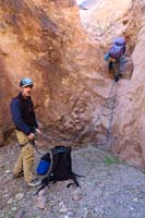 34-short_rappel-1st_rappel-handline_for_safety,but_can_be_downclimbed_by_sliding_for_last_few_feet