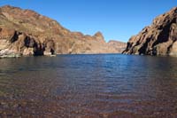 31-view_upstream_from_mouth_of_Bighorn_Canyon-river_mile_marker_59_in_distance