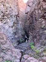 42-heading_up_an_amazing_slot_canyon