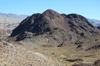 74-Hoover_Peak_in_center,route_up,Hoover_Point_to_left_with_rock_cairn_tower