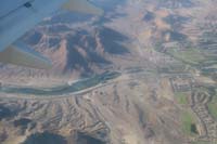 34-Las_Vegas_Wash_approaches_Lake_Las_Vegas_to_travel_underneath_the_lake