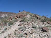 26-Daddy_mule_and_others_on_the_trail