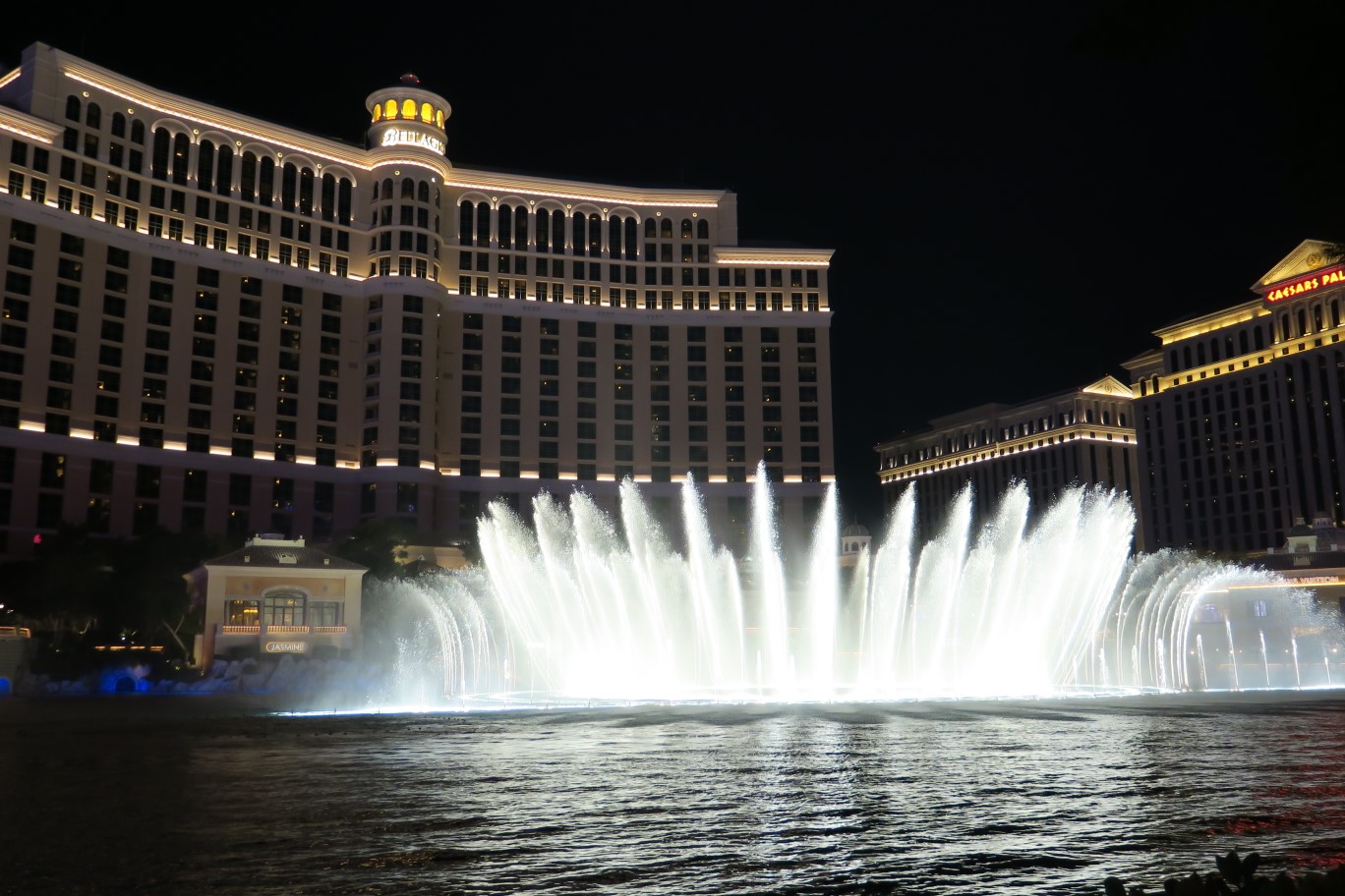 47-Bellagio_fountains