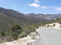 39-view_along_Hwy_158_looking_back_up_Kyle_Canyon