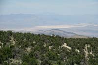 45-zoom_of_desert_scenery_in_distance