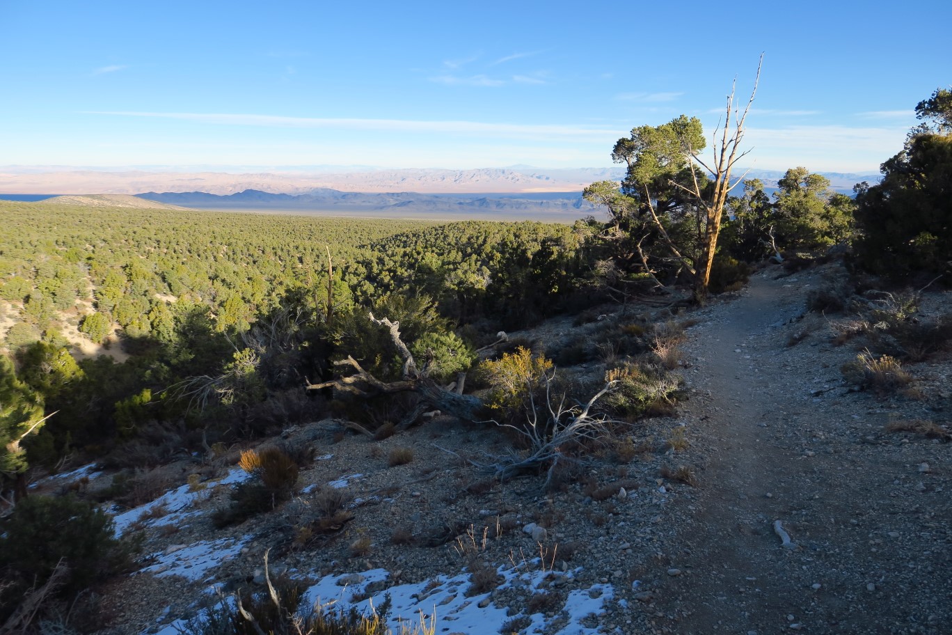 06-trail_with_distant_desert_peak_views