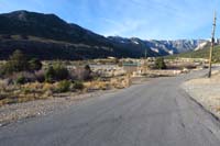 01-starting_hike_from_Step_Ladder_parking_lot_since_VC_gate_closed,not_open