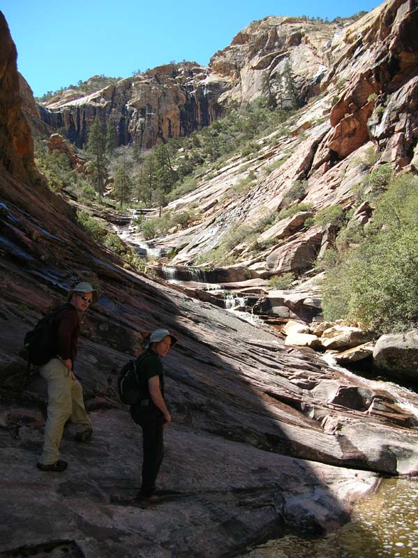 39-Dave_and_Bruce_traversing_up_the_canyon