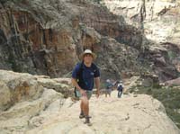 095-Chris_and_Gunsigh_Canyon