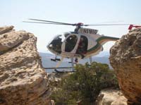 35-the_pilot_ensured_the_helicopter_did_not_budge_at_all-very_impressive