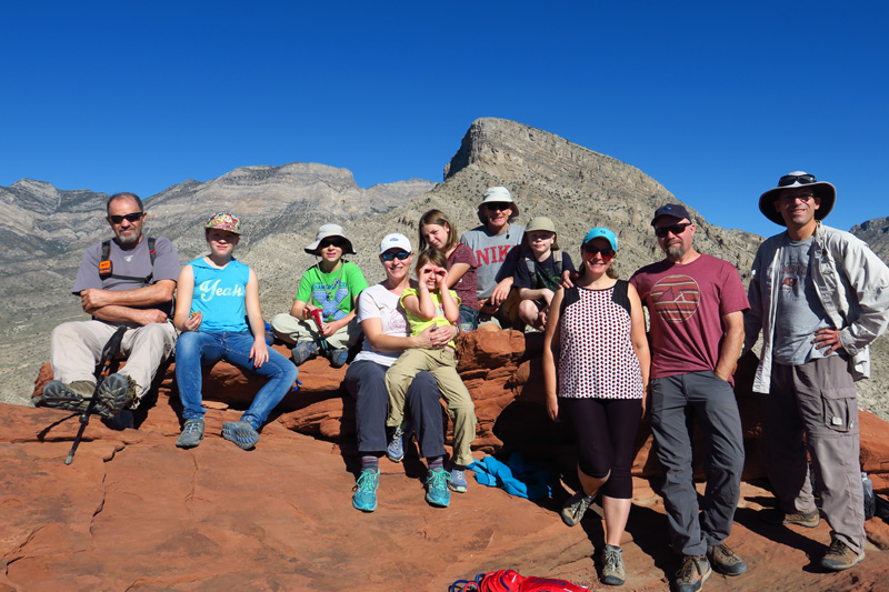 20-group_summit_photo-Ali,Sarah,Kenny,Veronica,Lexi,Stella,Brett,Lucas,Julia,Brett,Chris