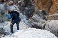 43-Ed_Rappelling