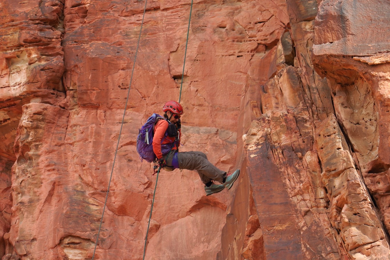 59-rap_5-Luba_rappelling