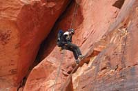 53-rap_5-Ed_rappelling