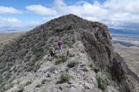24-Joel_and_Laszlo_continue_along_ridgeline_to_false_peak