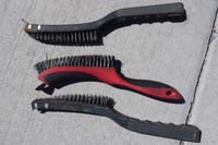 16-worn_wire_brushes