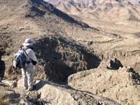 57-me_standing_on_edge_to_take_pictures-from_Laszlo