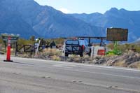 84-main_Red_Rock_NCA_scenic_drive_entrance_closed-blocks_by_Las_Vegas_Metro_Police