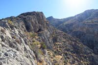 30-looking_up_another_drainage,follow_ridge_to_L_on_way_to_Gottlieb_in_distant_center
