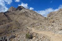 46-very_scenic_trail_not_on_maps_along_base_of_Summerlin_Peak-I'm_calling_it_InTheCloud_since_near_Cleod_9