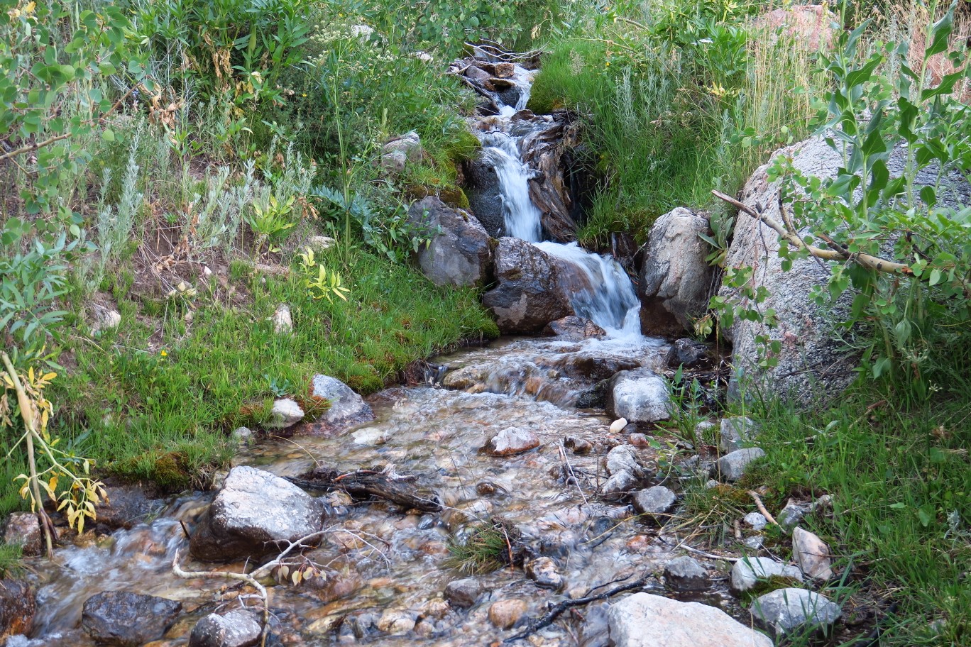 41-stream_waterfall