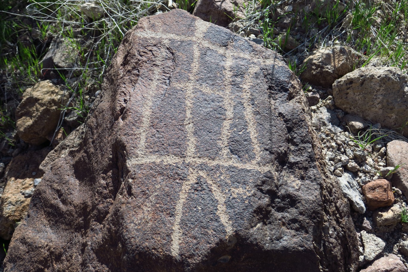 073-petroglyphs