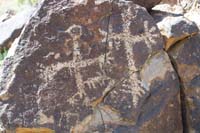 051-petroglyphs