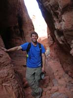 51-Chris_in_small_canyon